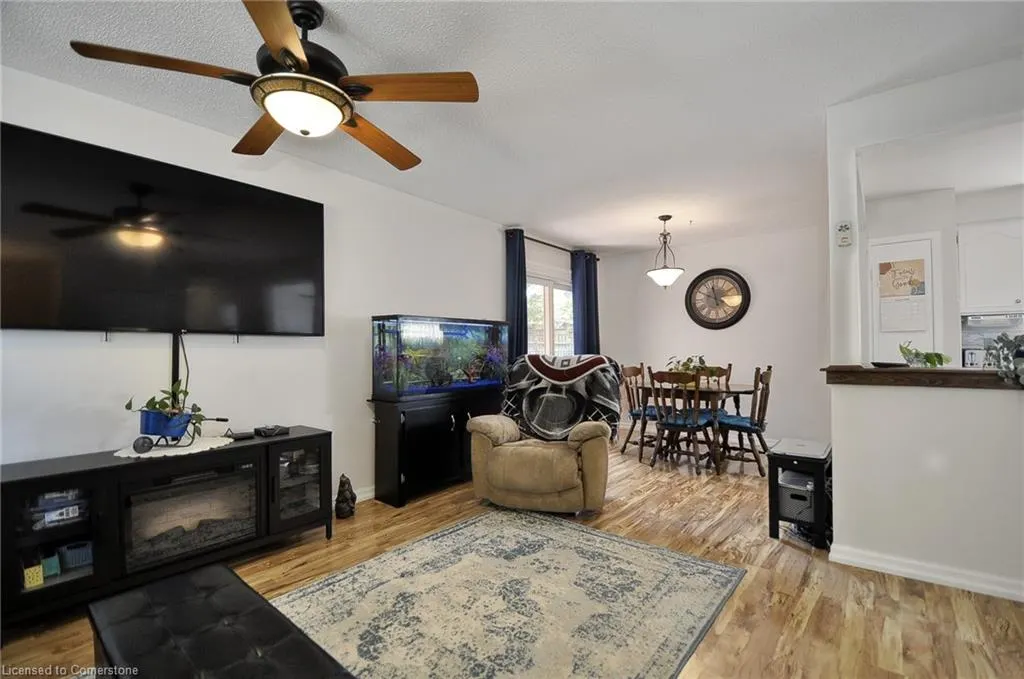 44 Mark Crescent