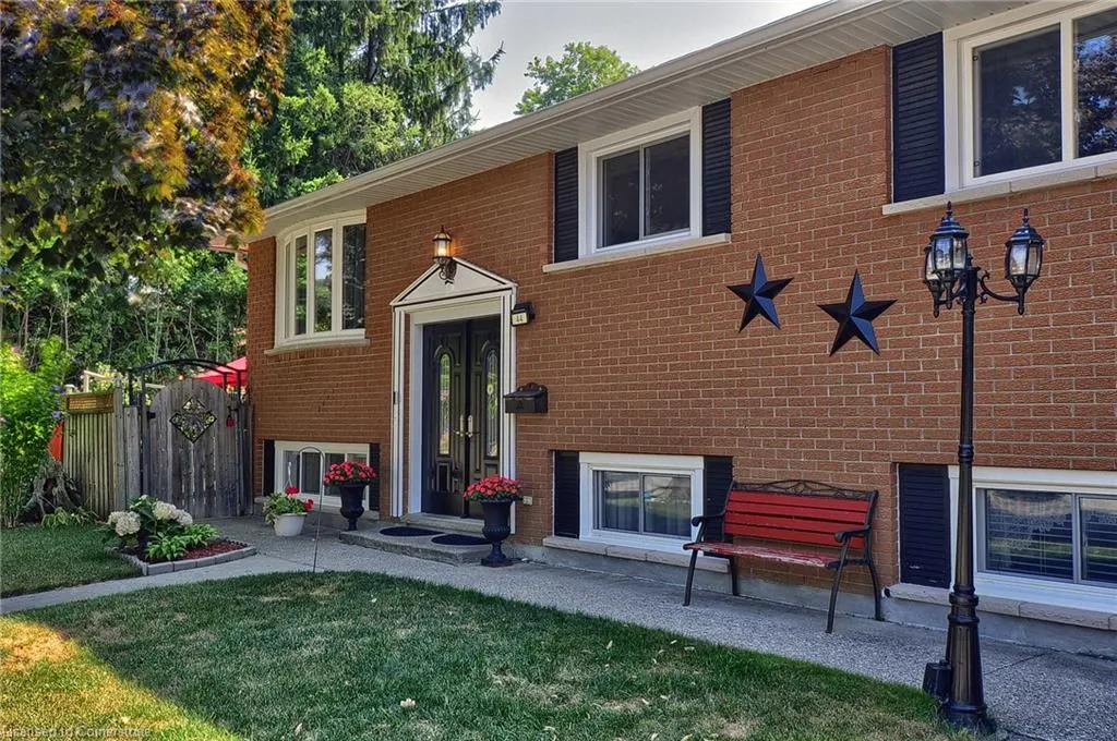 44 Mark Crescent