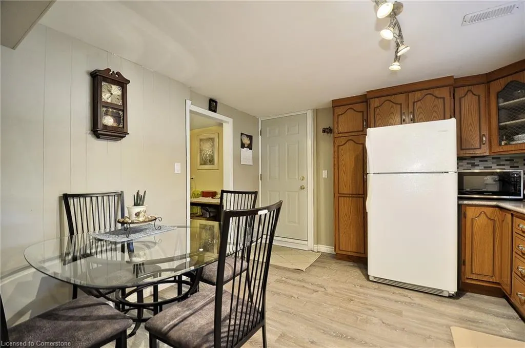 44 Mark Crescent