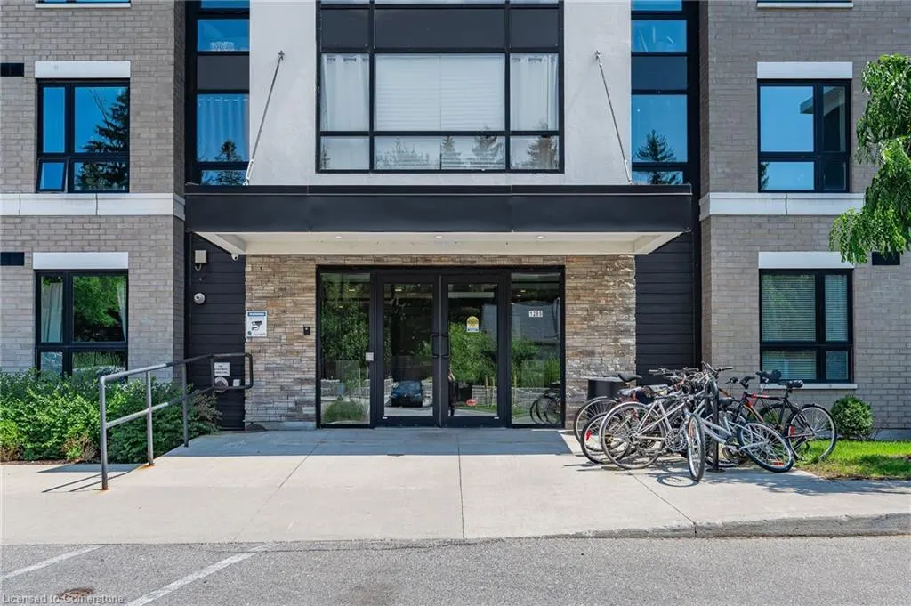 1280 Gordon Street, #103