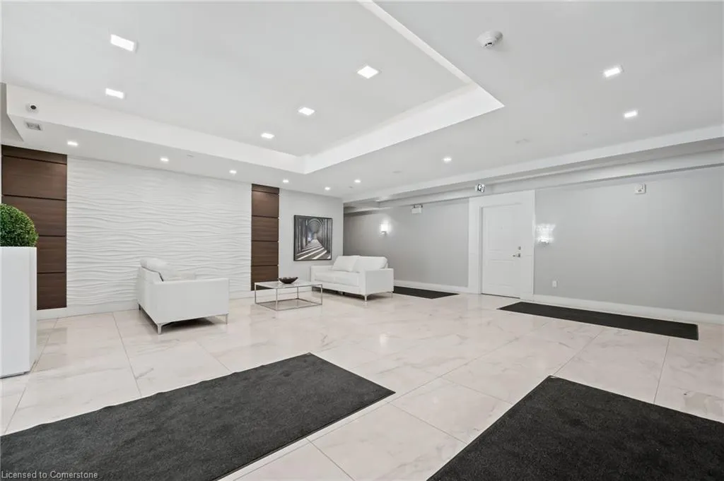 1280 Gordon Street, #103
