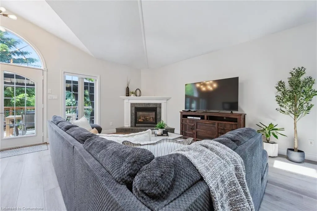 16 Elderberry Court