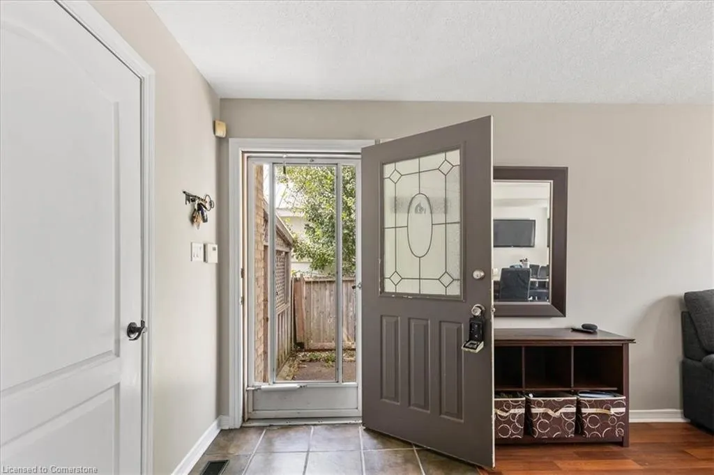87 Old Carriage Drive