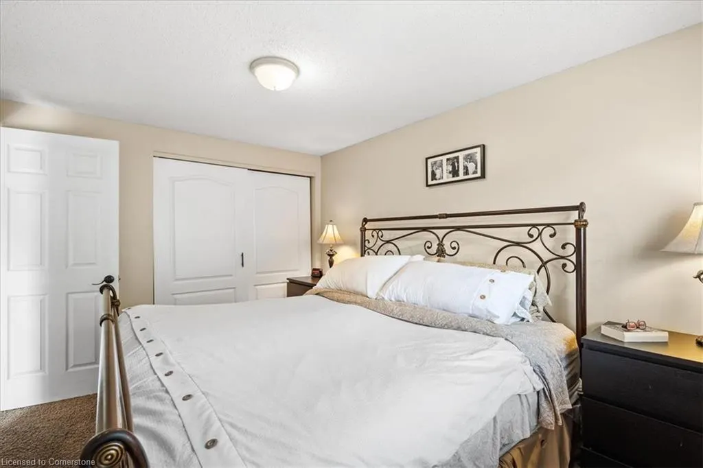 87 Old Carriage Drive
