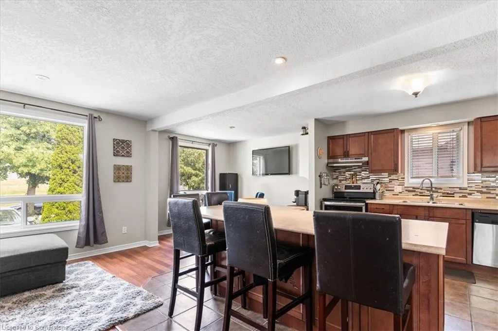 87 Old Carriage Drive