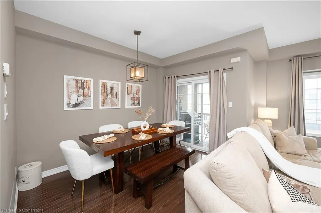 215 Dundas Street E, #29