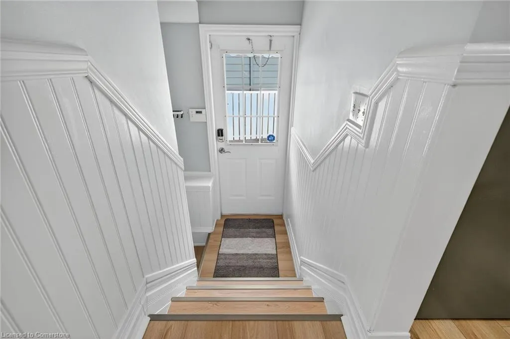 64 Vola Court