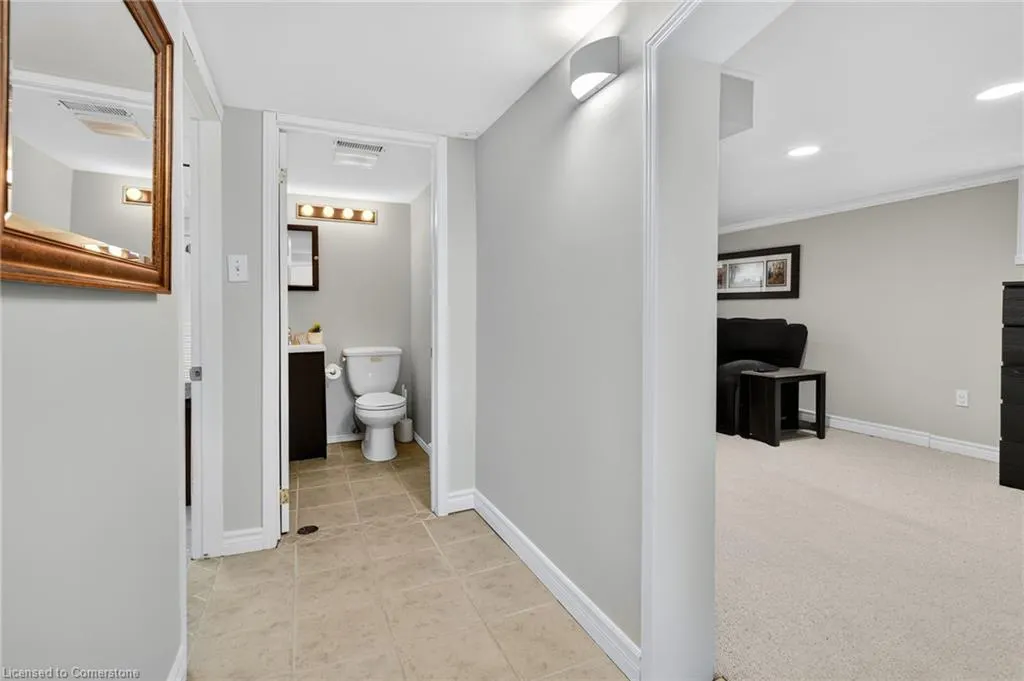 64 Vola Court