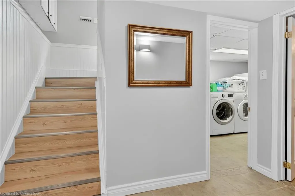 64 Vola Court