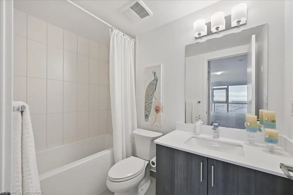 550 North Service Road, #707