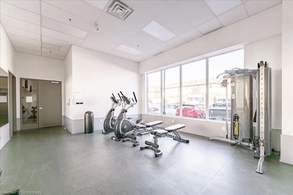 550 North Service Road, #707