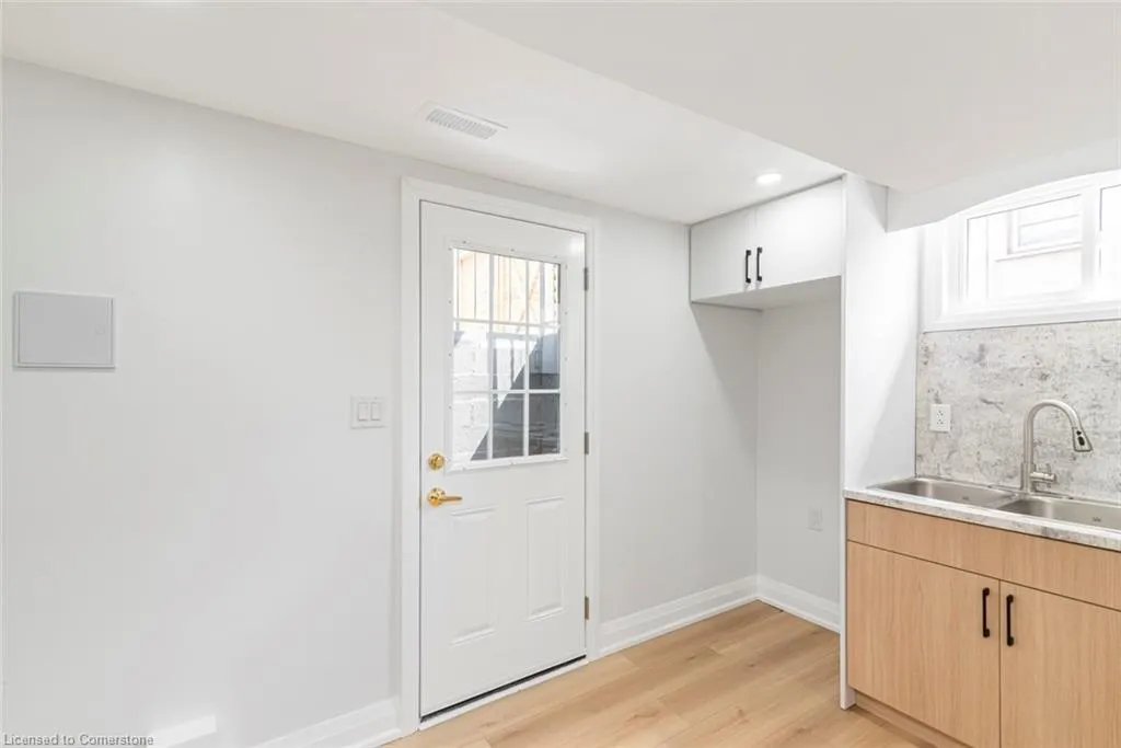 588 Barnaby Street