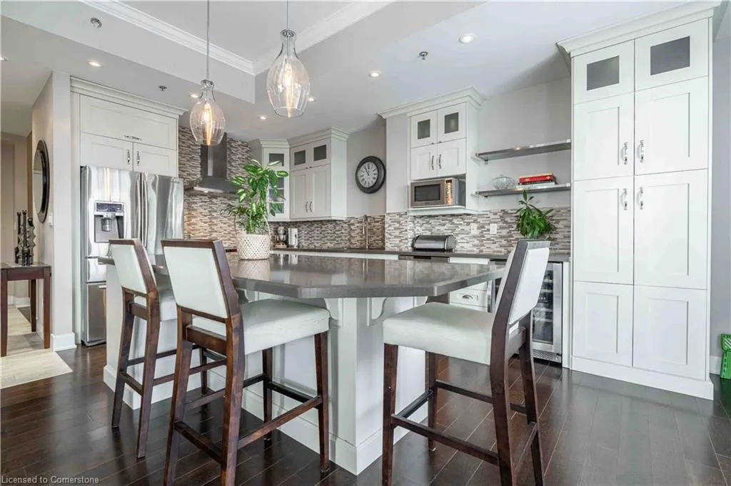 5317 Upper Middle Road, #422
