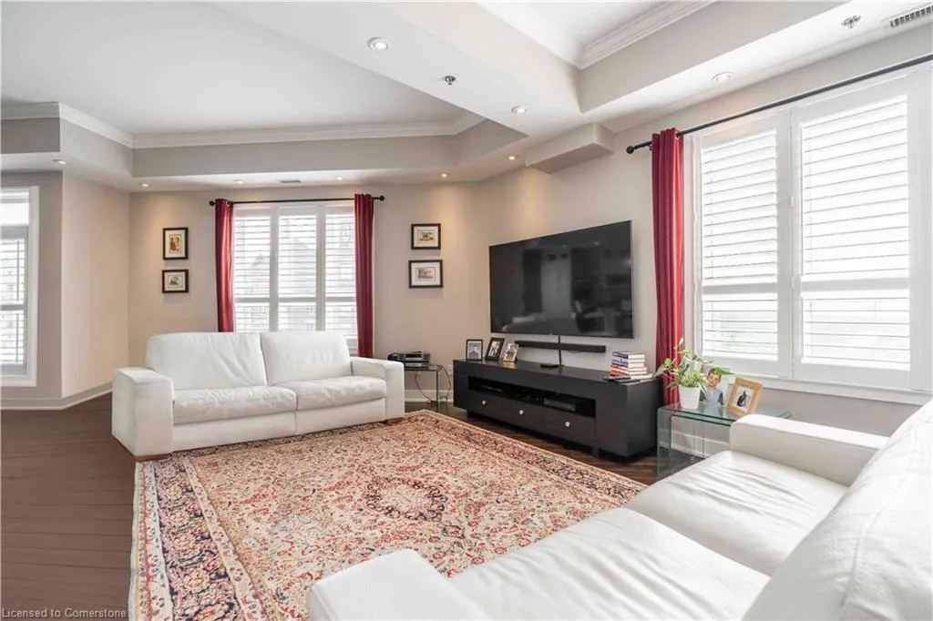 5317 Upper Middle Road, #422