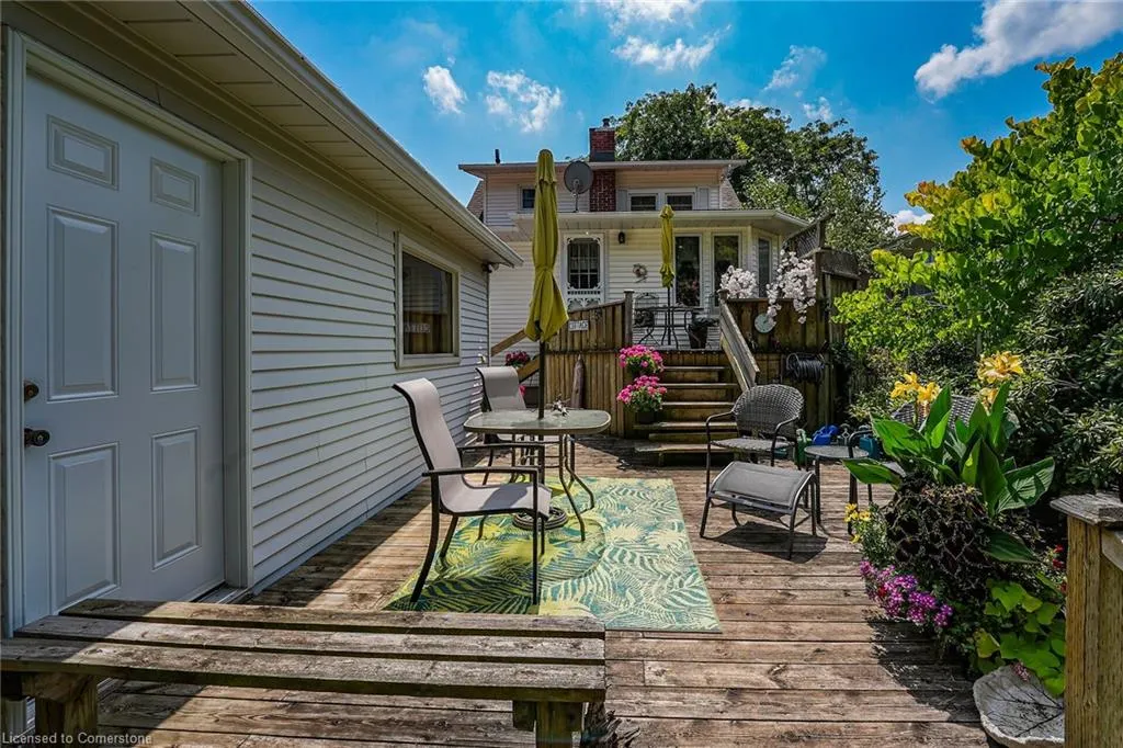 110 Livingston Avenue