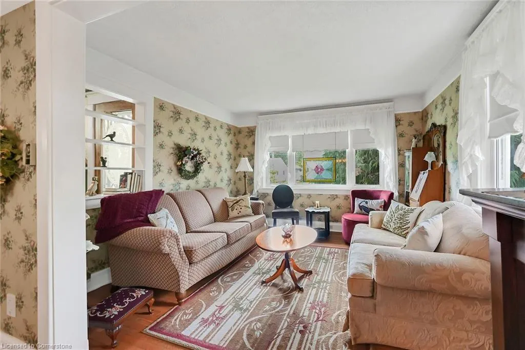 110 Livingston Avenue