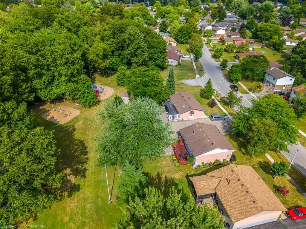 55 Leaside Drive