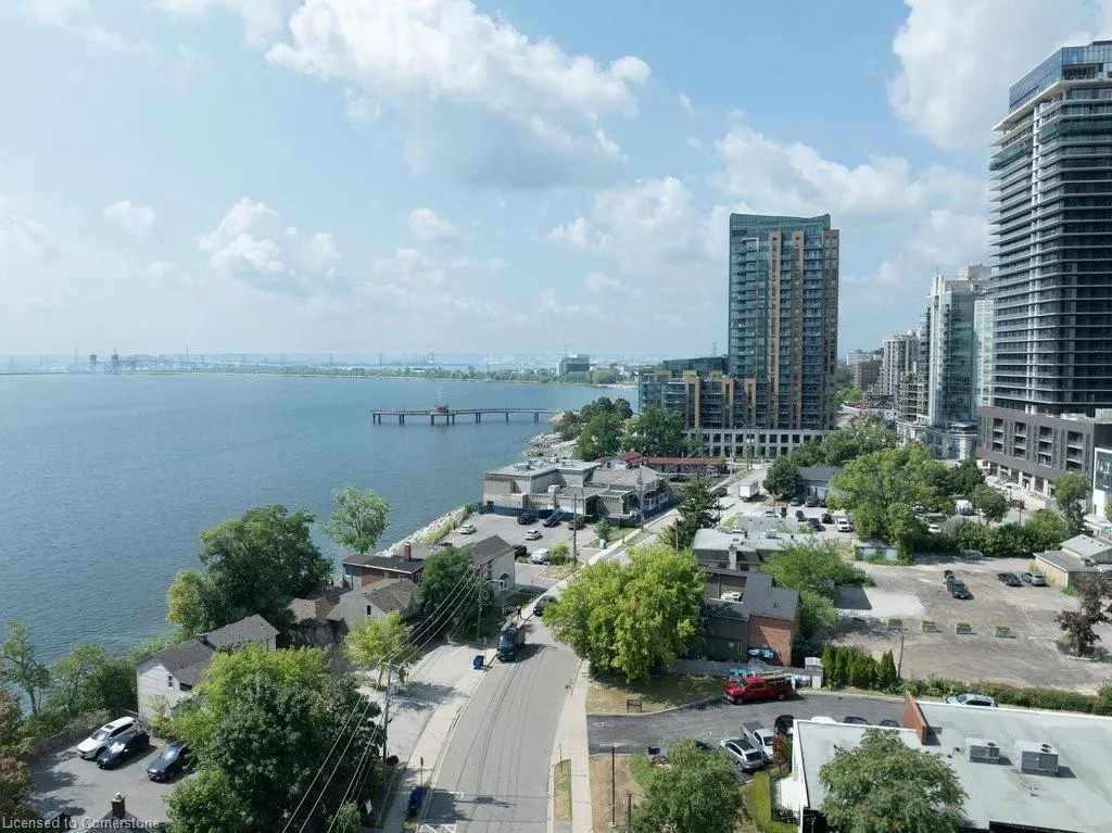 2121 Lakeshore Road, #502