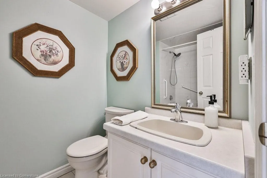 2121 Lakeshore Road, #502