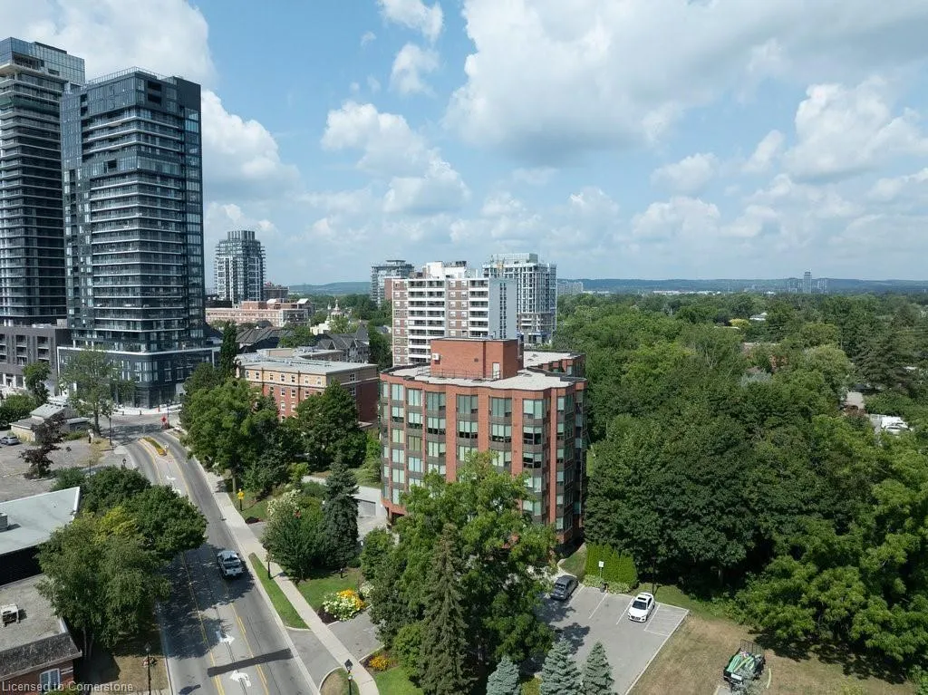 2121 Lakeshore Road, #502