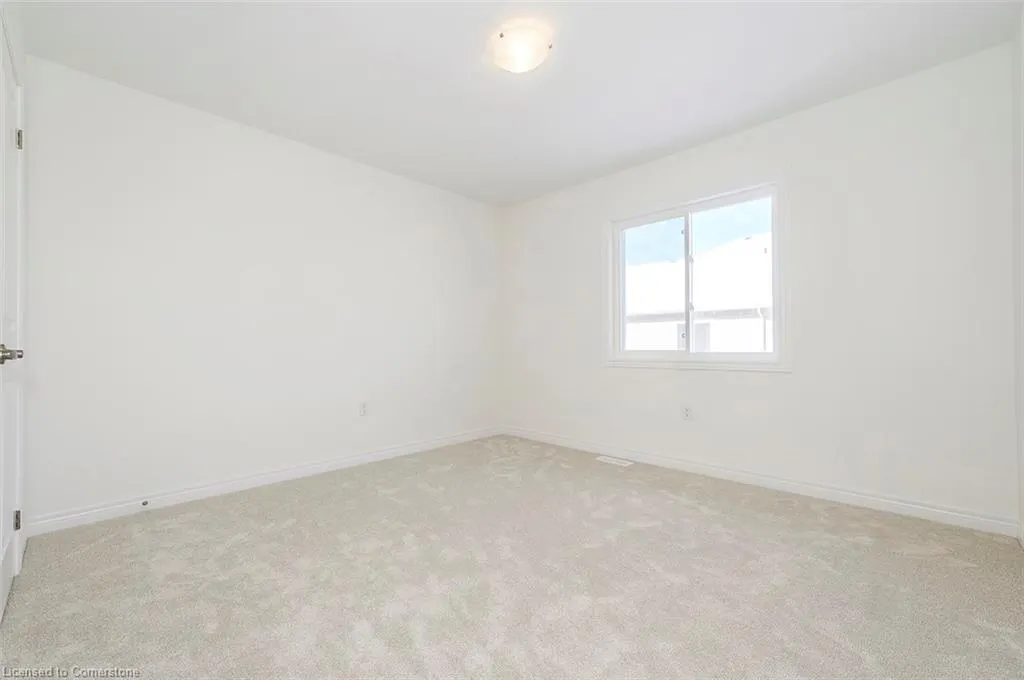 205 Thames Way, #18