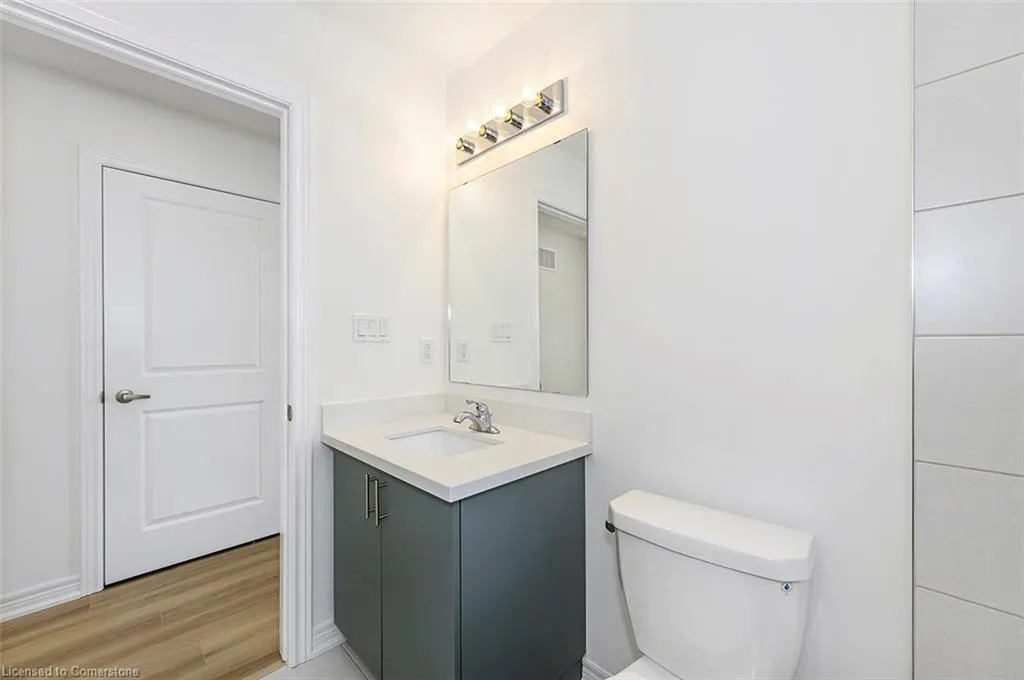 205 Thames Way, #18