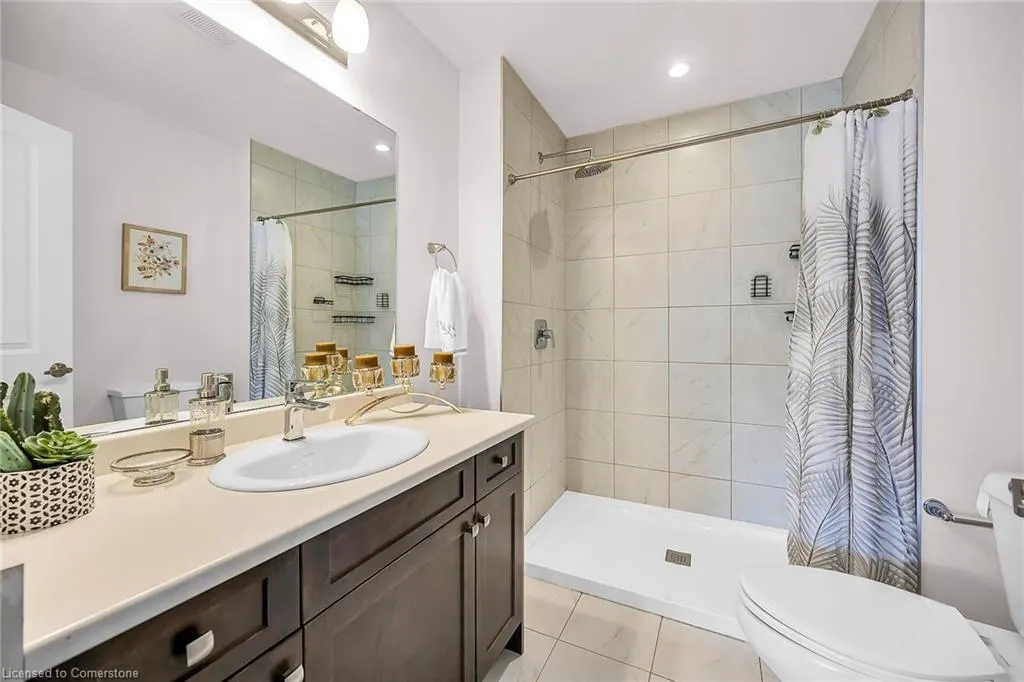 61 Soho Street, #13