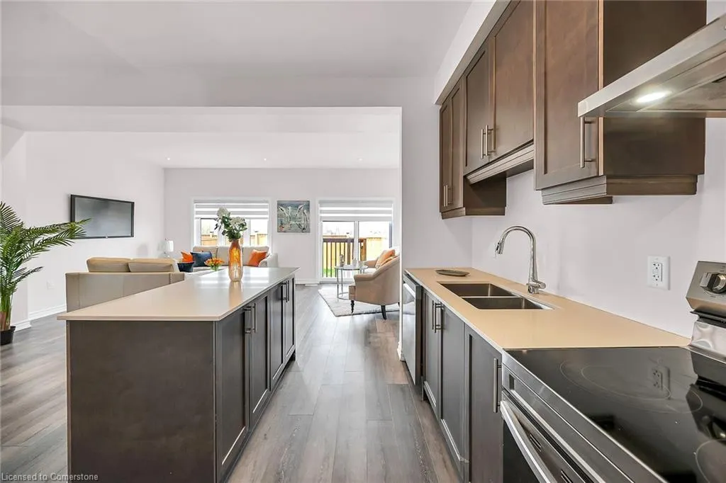 61 Soho Street, #13