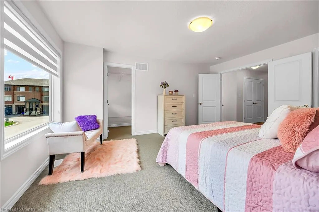 61 Soho Street, #13