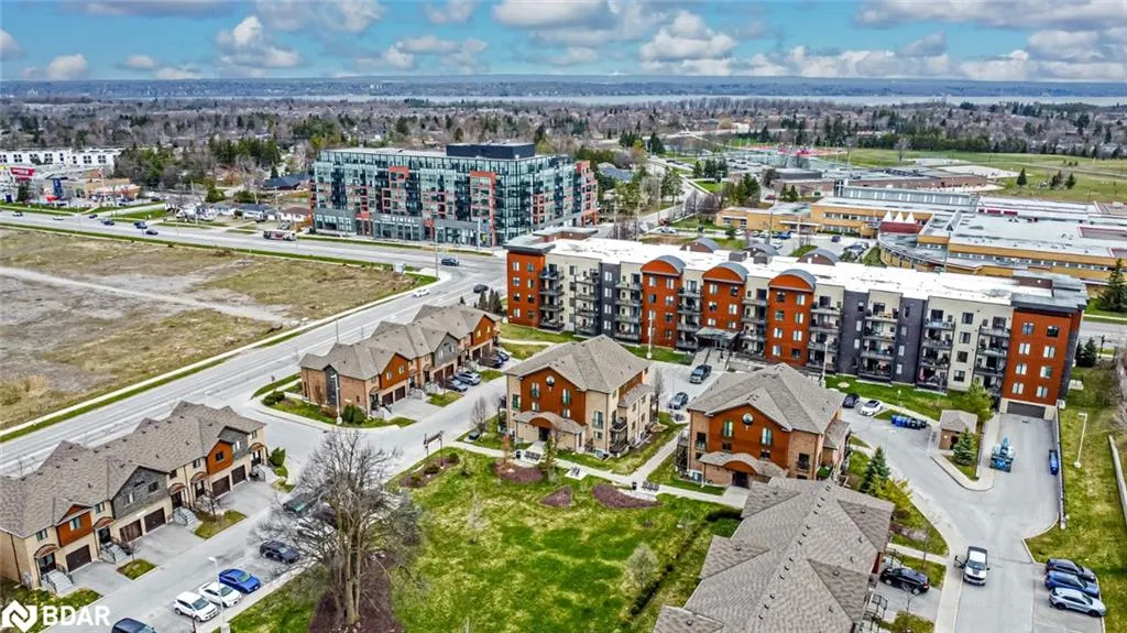 25 Madelaine Drive, #7
