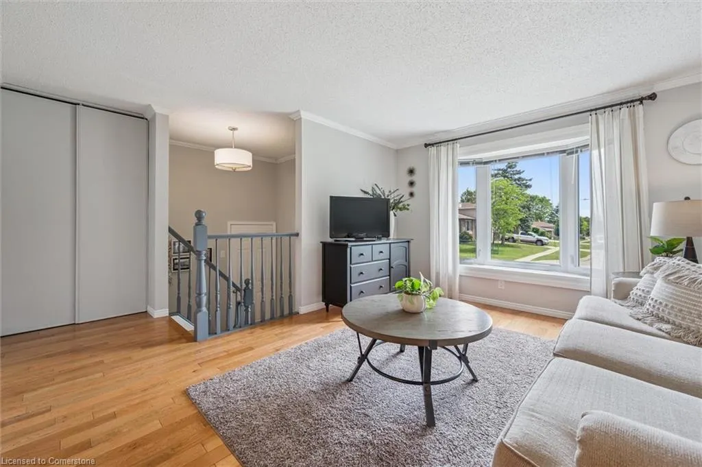 40 Abeles Avenue