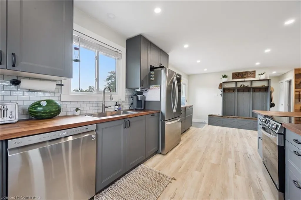 6149 Guelph Road