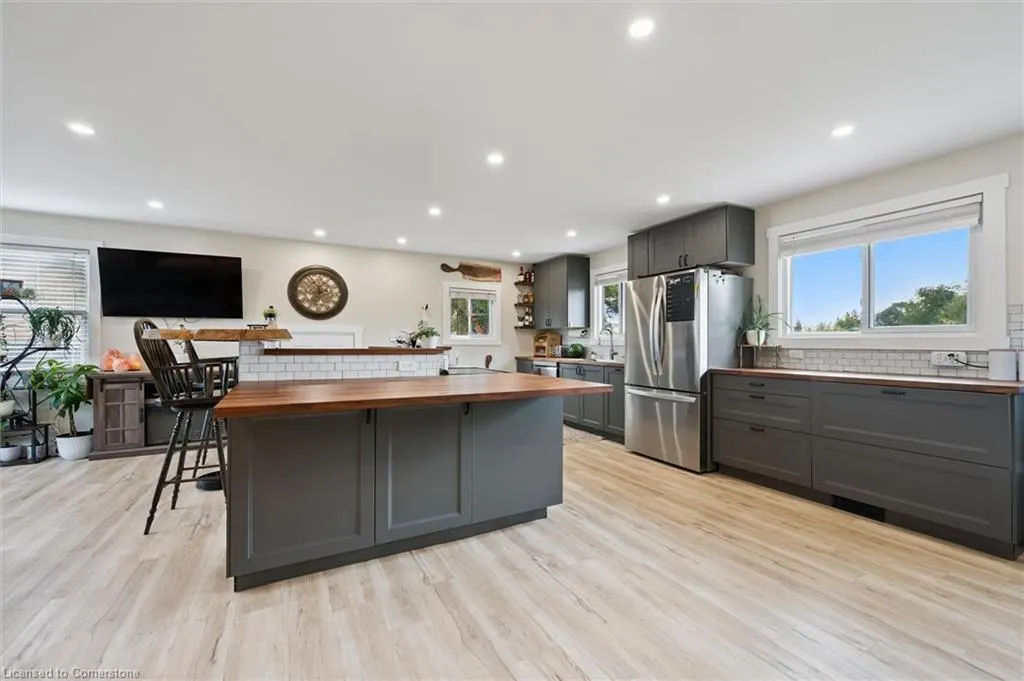 6149 Guelph Road