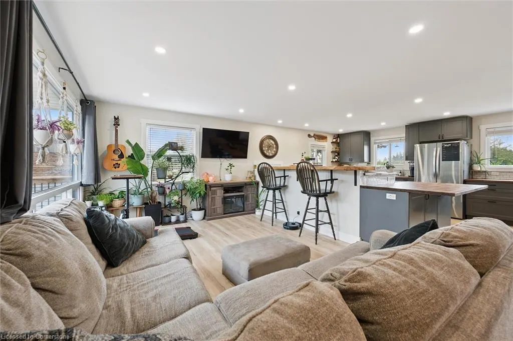 6149 Guelph Road