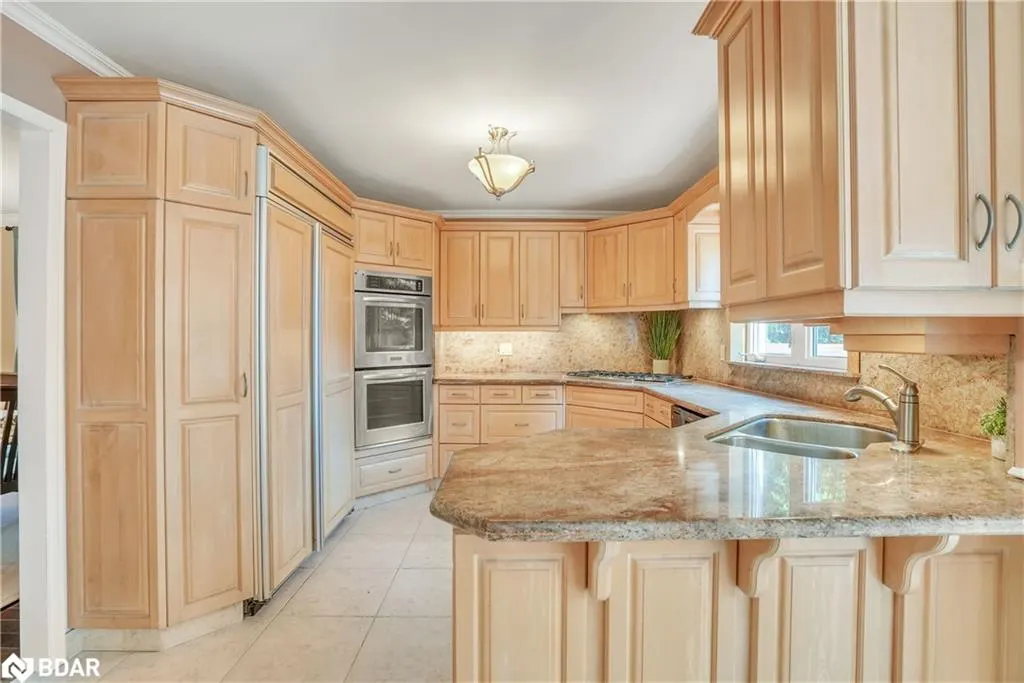 43 Waterhouse Way