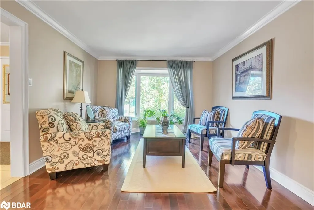 43 Waterhouse Way
