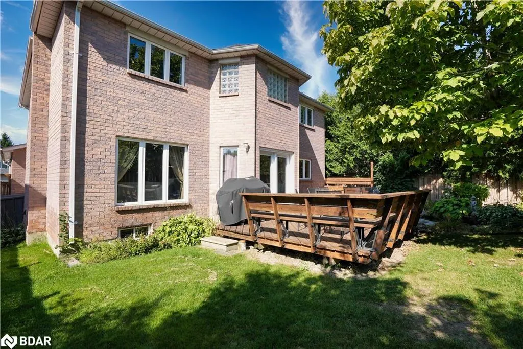 43 Waterhouse Way