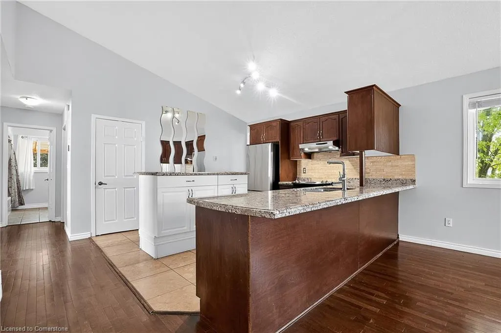 3 Wisteria Court