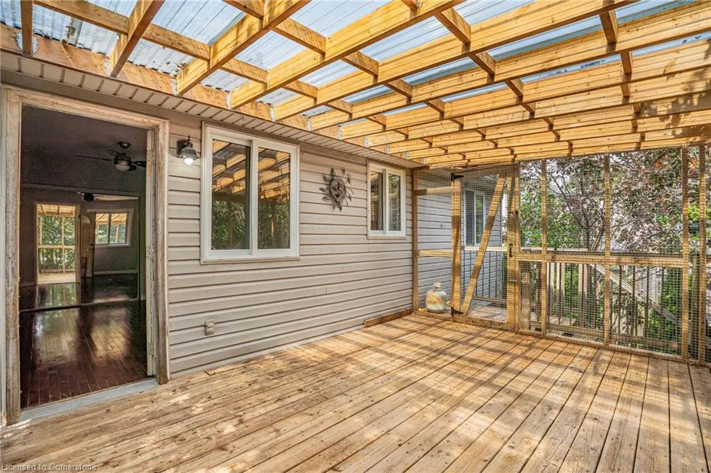 3 Wisteria Court