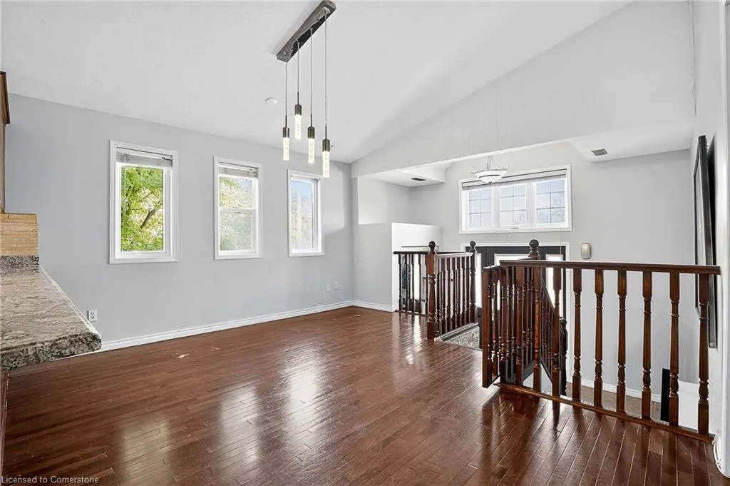 3 Wisteria Court