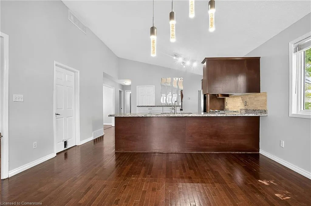 3 Wisteria Court