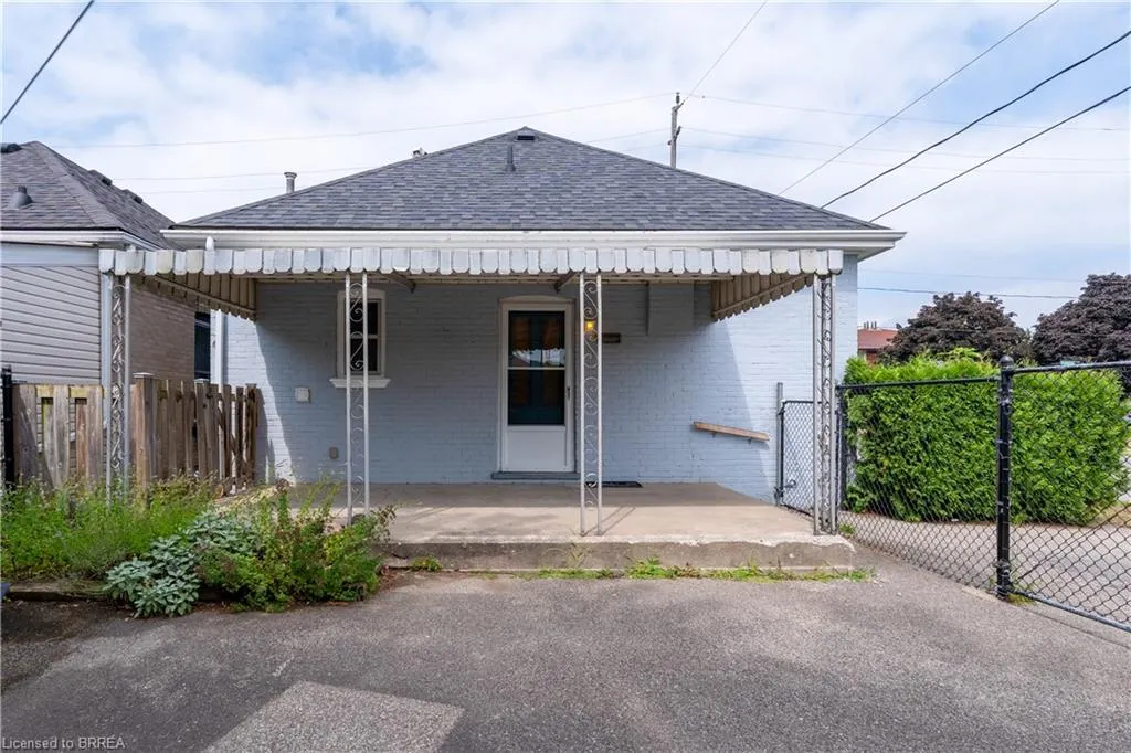 9 Dundee Street