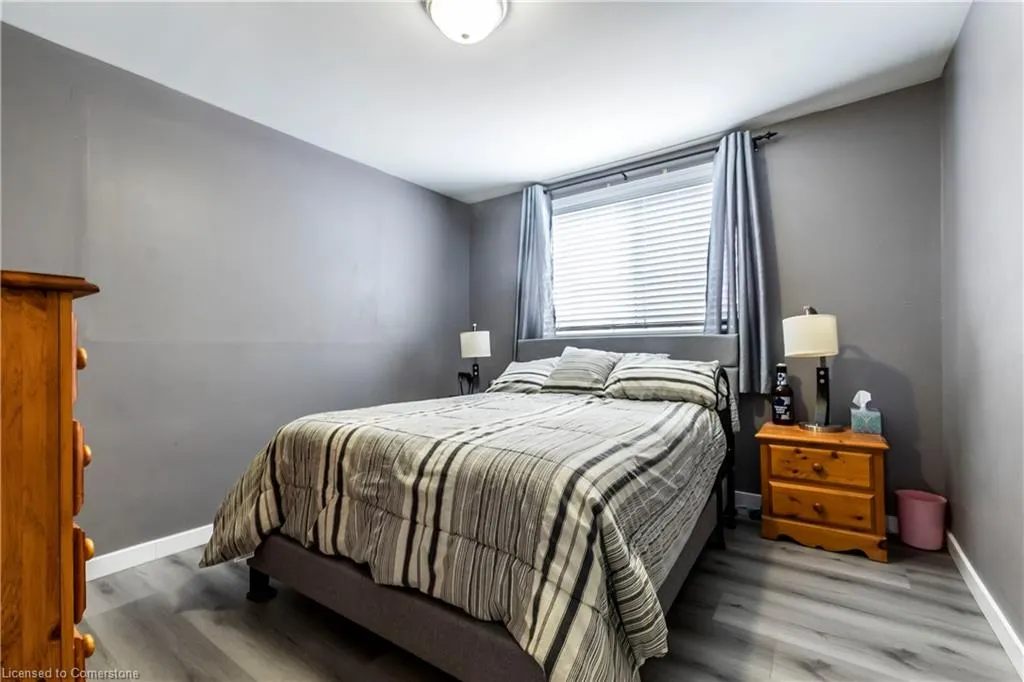 75 Sekura Crescent
