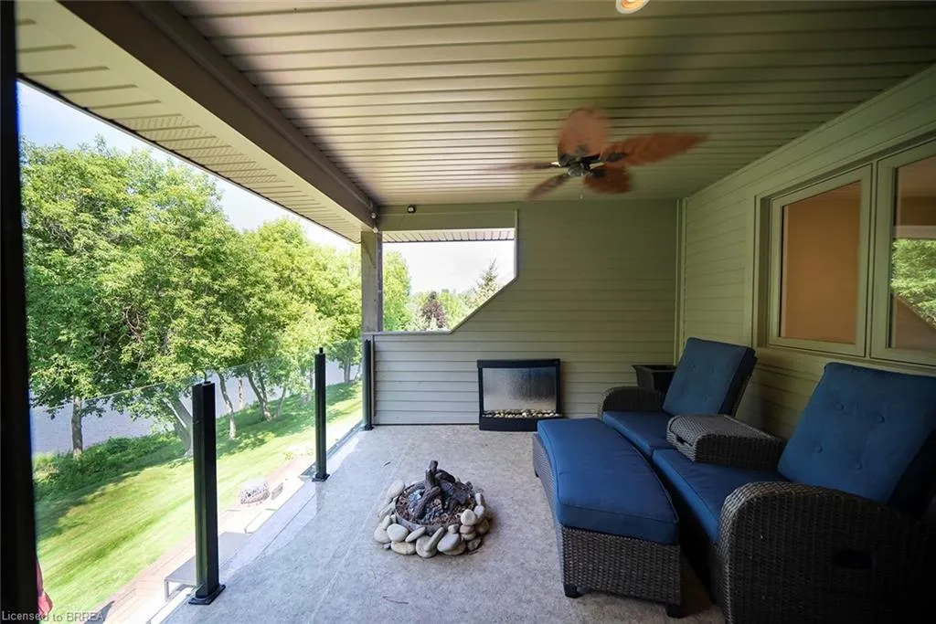 158 Willow Street, #2