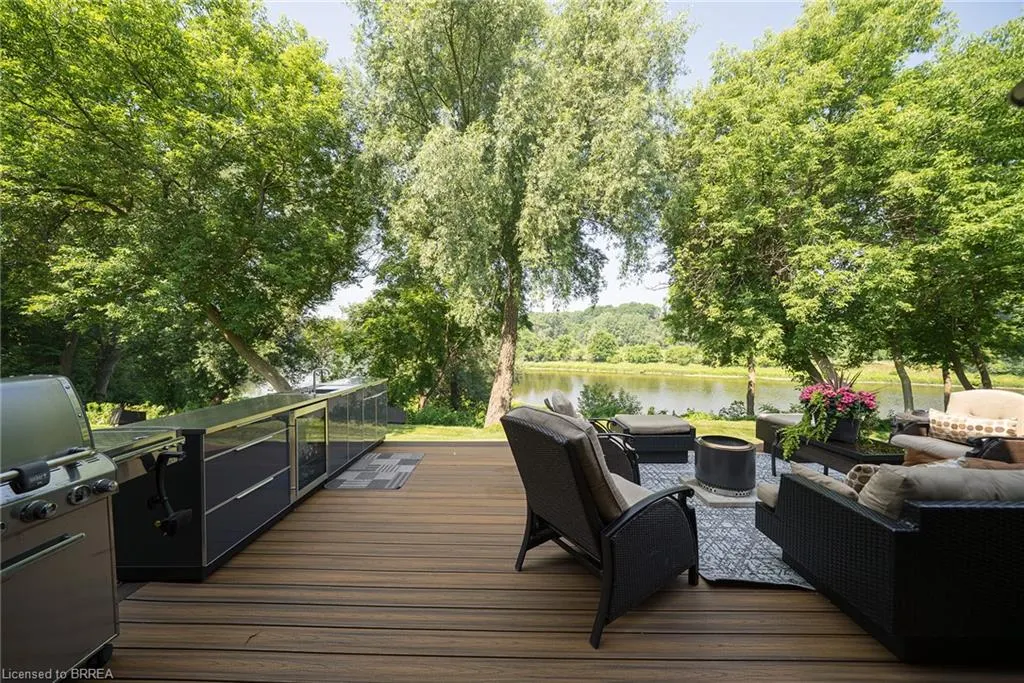 158 Willow Street, #2