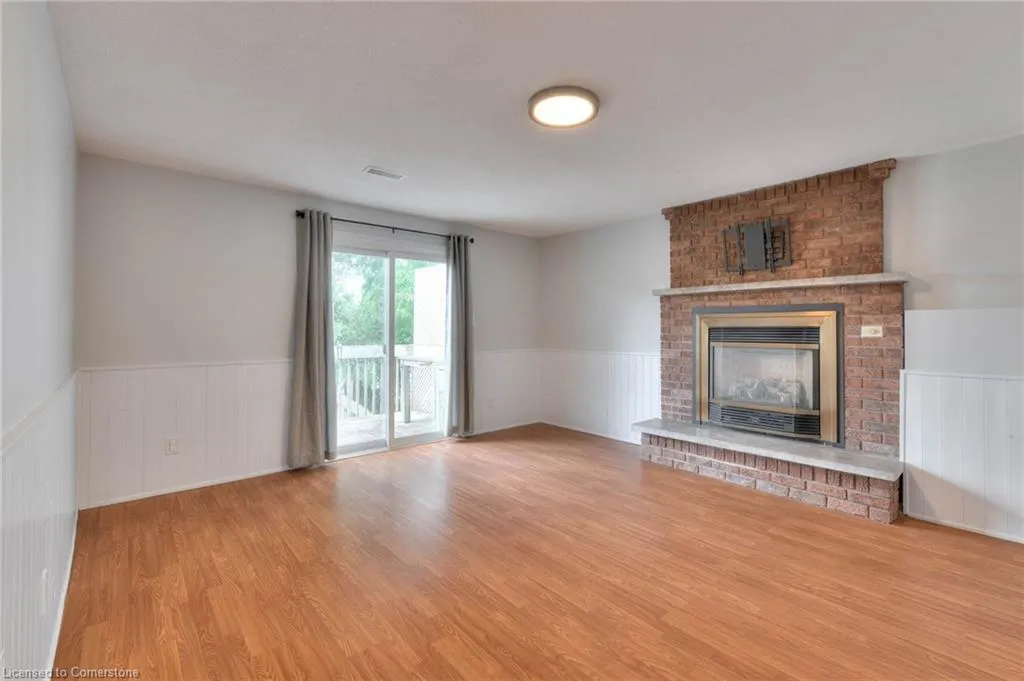 484B Red River Drive