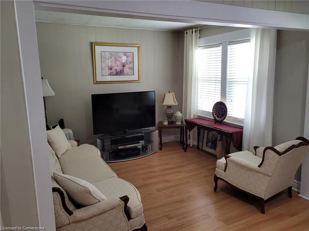 2 Craigroyston Road