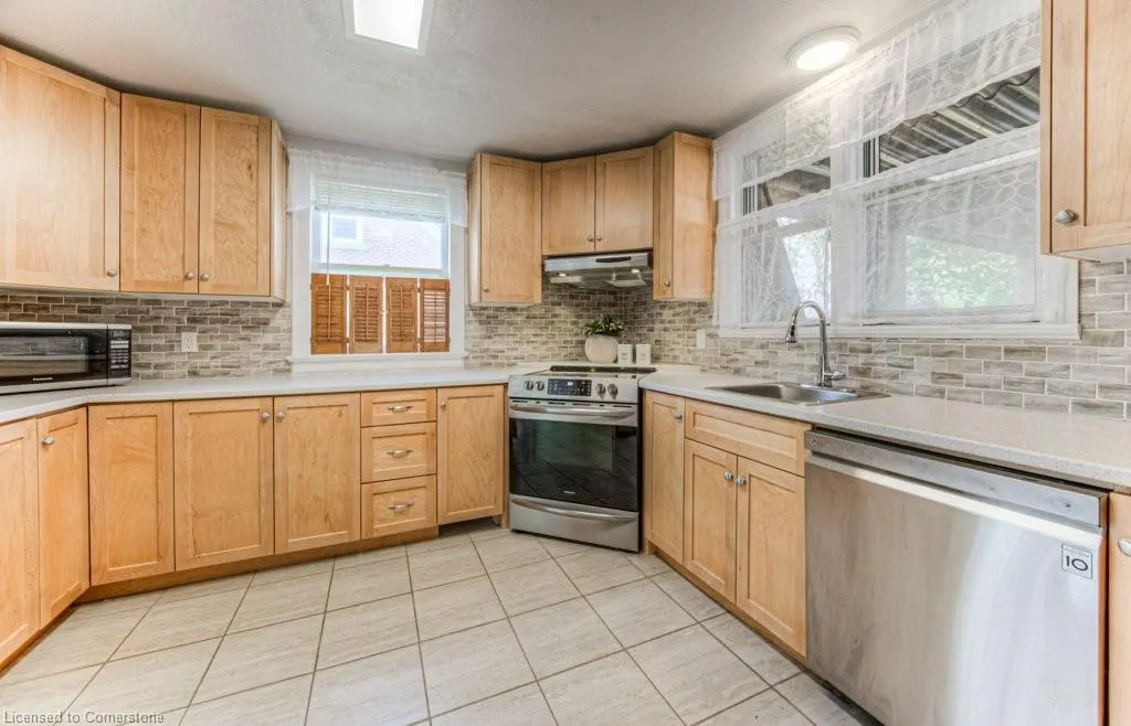 76 Brentwood Avenue
