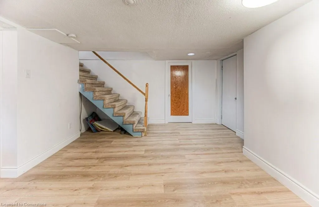76 Brentwood Avenue