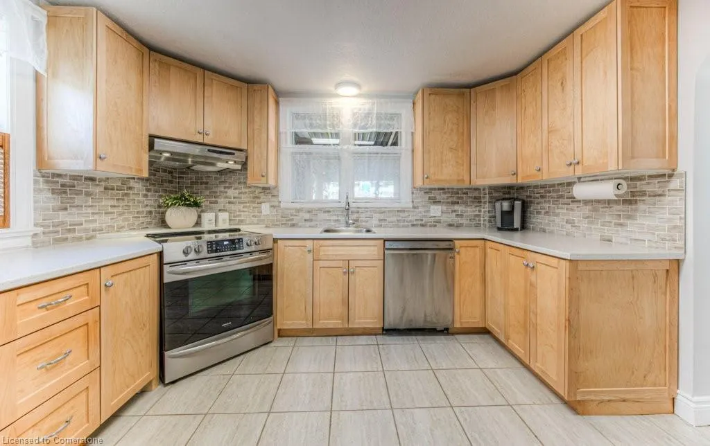 76 Brentwood Avenue